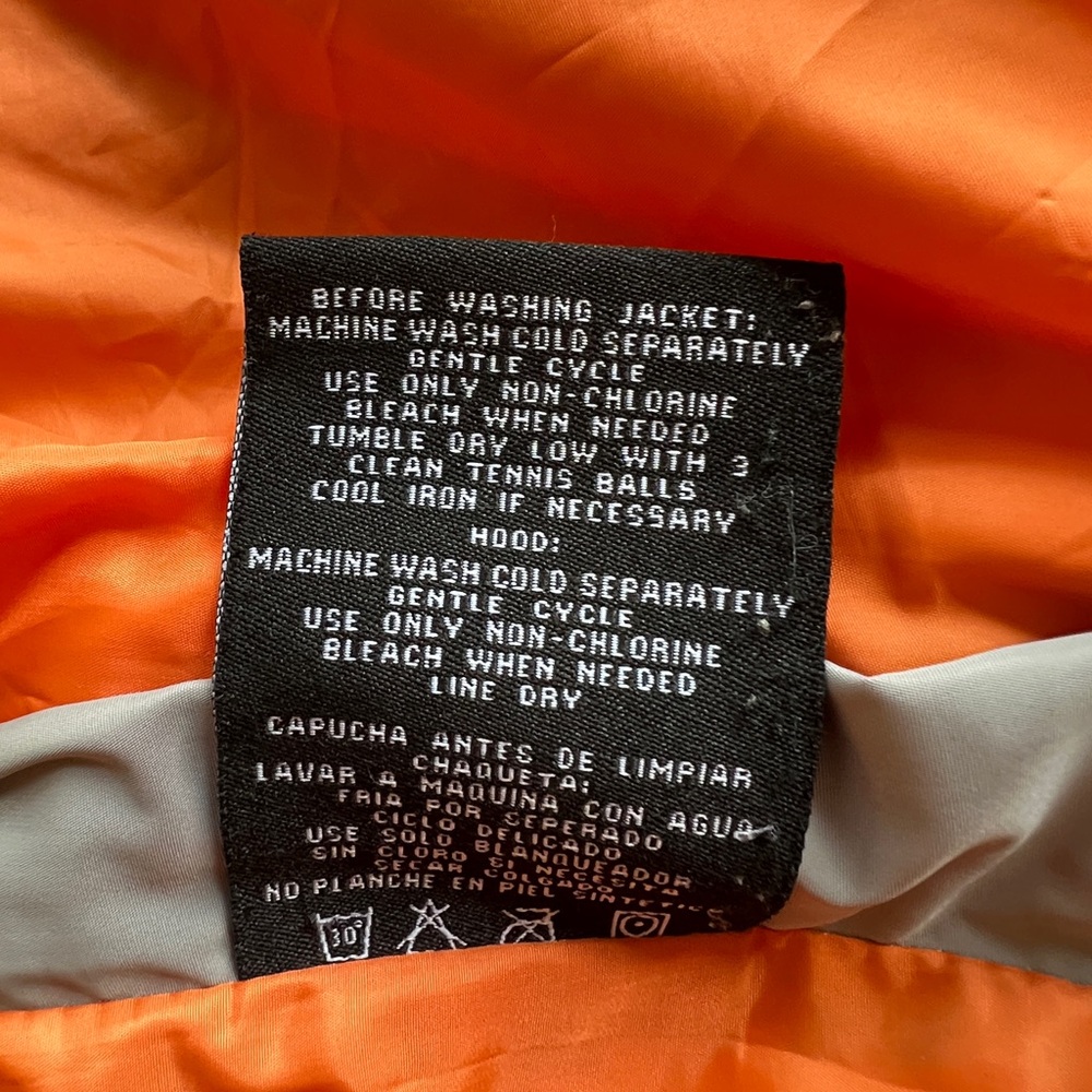 Orolay Thickened Down Jacket Expandable women in size medium - Picture 11 of 12